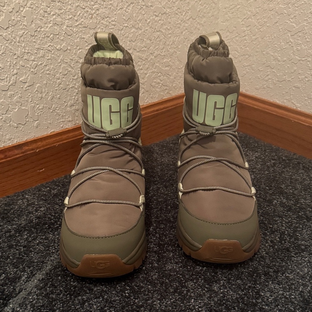 UGG Olive and Cream Snow Boots